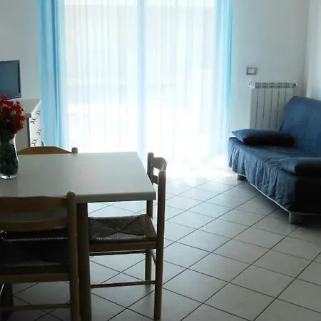 Paradise Apartments - Green Bay Residence * Pineto